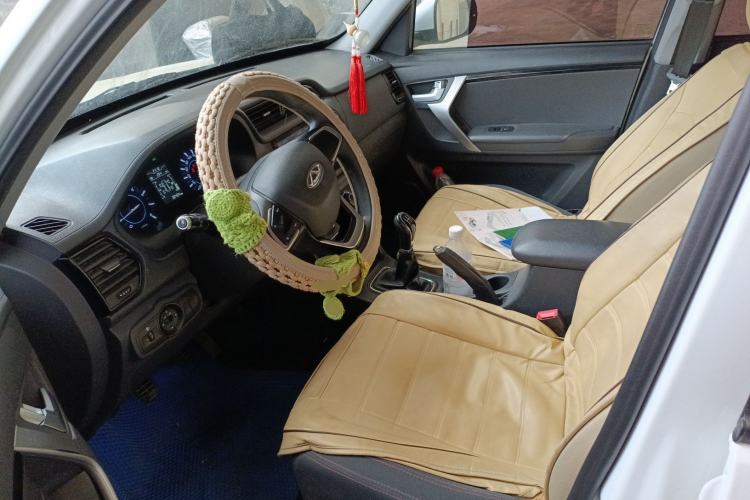 Used Chery Tiggo 3 2020 Million Global Edition 1.5L Manual Fashion Model
