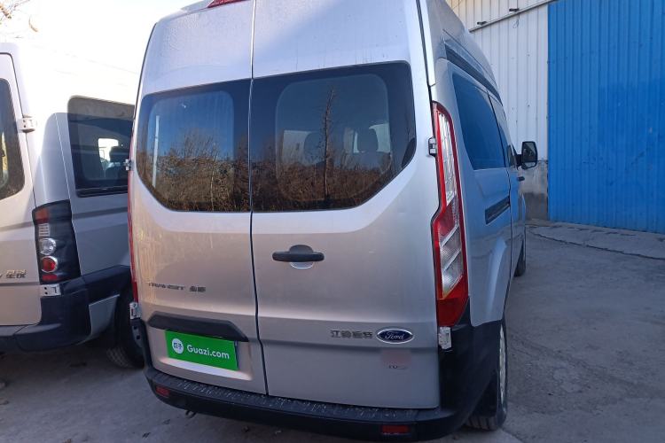 Used Ford Transit 2017 2.0T Diesel Multi-Function Commercial Vehicle Mid-Drive Mid-Roof China V Standard
