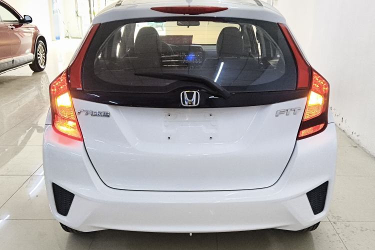 Used Honda Fit 2016 1.5L LX Manual Comfort Model
