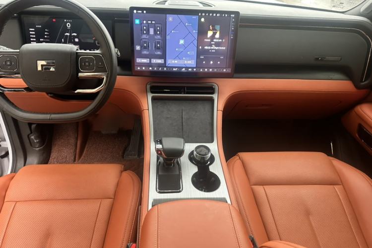 Used Polestones 01 2023 All-Purpose 7-Seater Version
