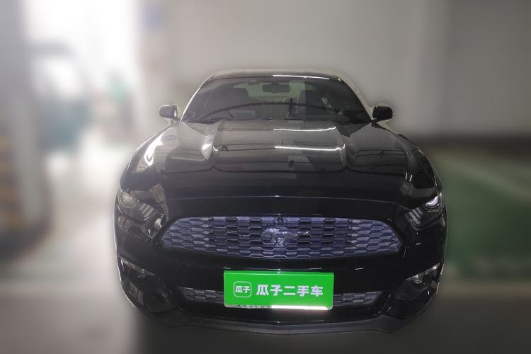 Used Ford Mustang 
