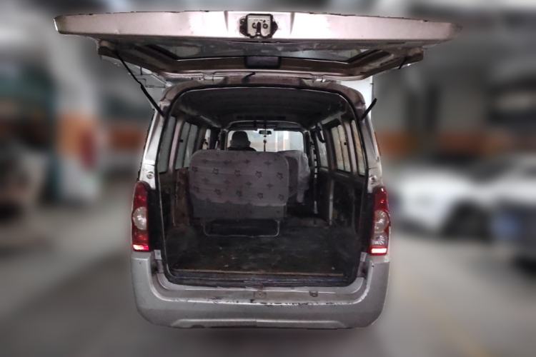 Used Wuling Rongguang 2012 1.5L Extended Basic Version Trunk