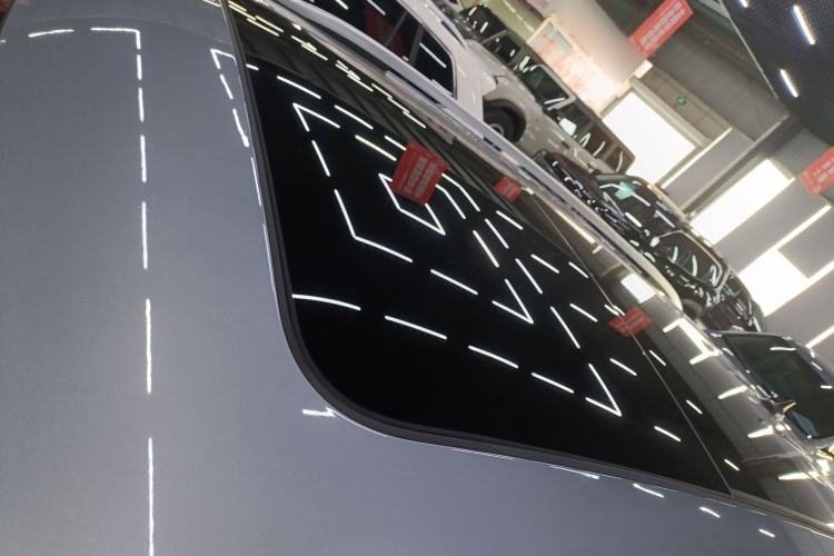 Used Volkswagen Tiguan L 2023 330TSI Automatic Two-Wheel Drive R-Line Flagship Edition
