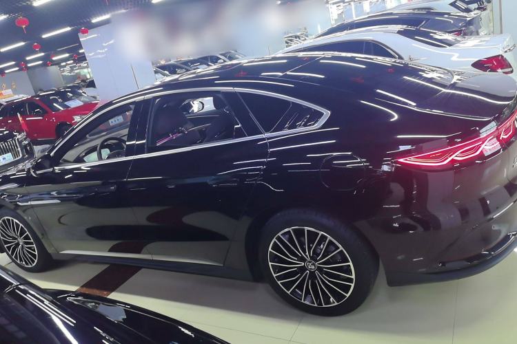 Used BYD Han 2023 DM-i Champion Edition 121KM Prestige Model