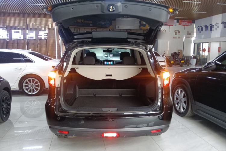 Used Venucia T70 2016 2.0L CVT Smart Choice Edition
