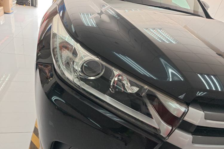 Used Toyota Highlander 2018 2.0T Four-Wheel Drive Prestige Version 7 Seats China VI Standard