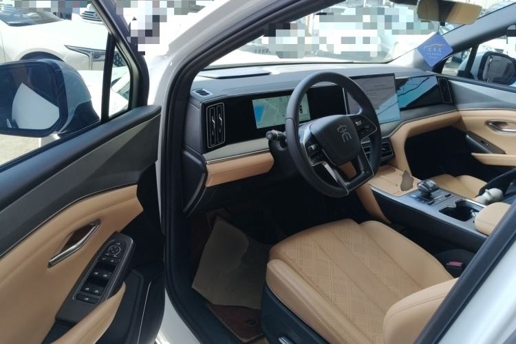 Used BYD Song L DM-i 2024 112 km Leading Edition
