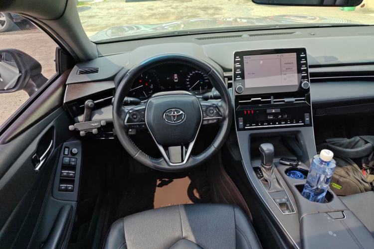 Used Toyota Avalon 2019 2.0L Luxury Edition China VI Standard