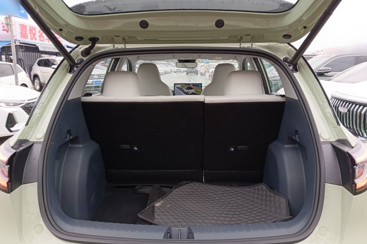 Used Geely Galaxy Geome 2025 UP 410km Exploration+ Edition