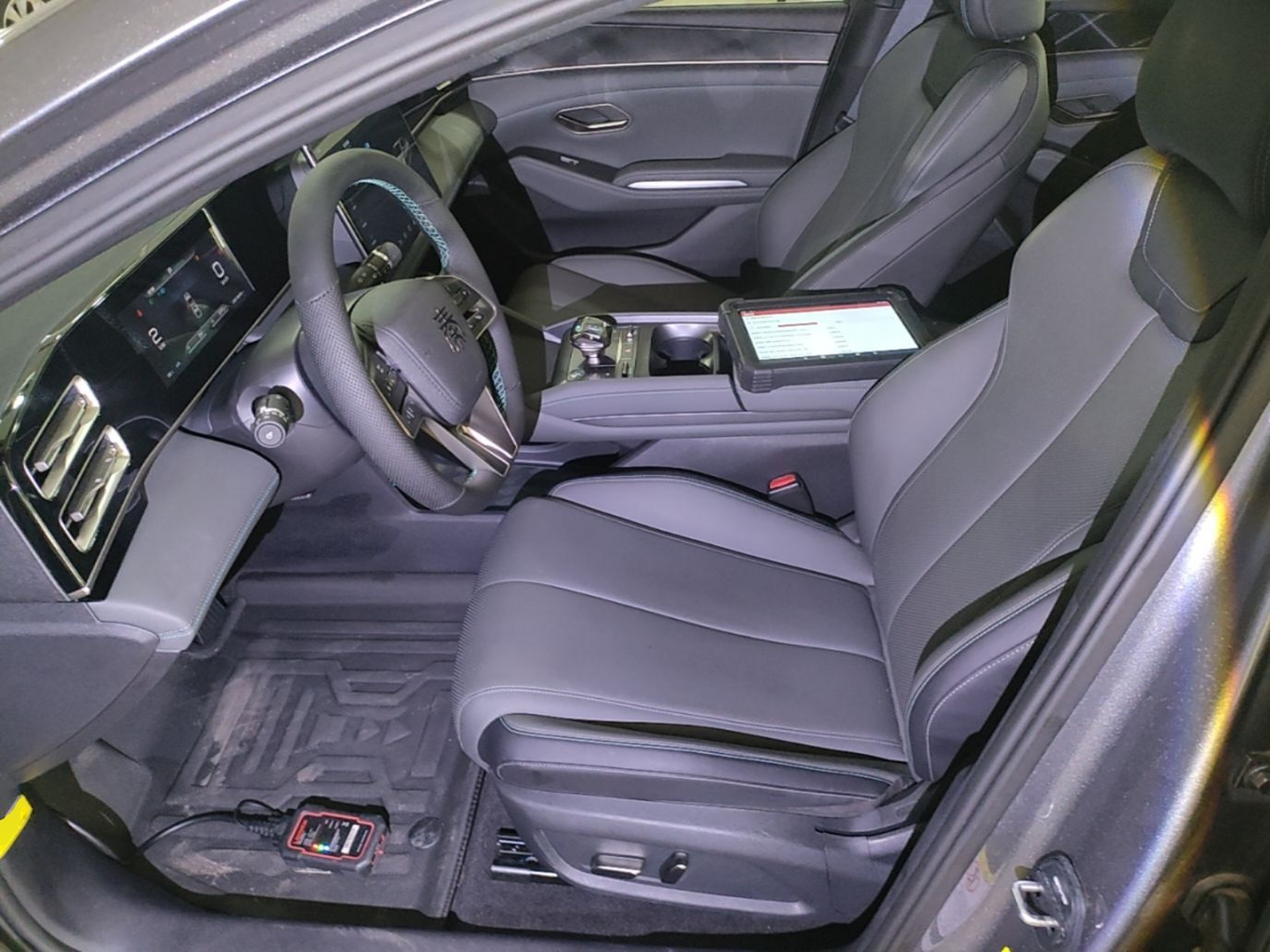 Vordere Reihe im Auto