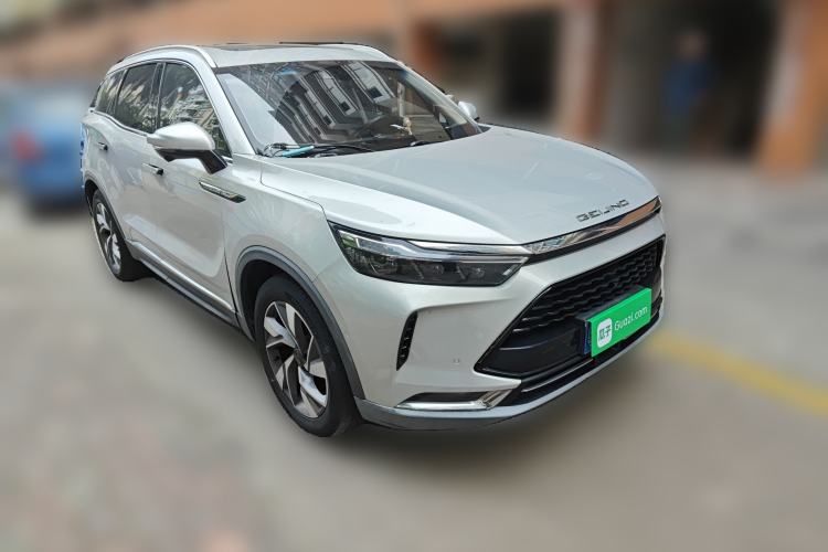 Used BAIC Beijing X7 2020 1.5TD DCT Leading Edition Front Right 45 Deg