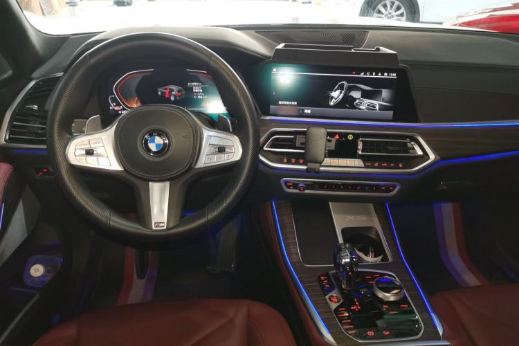 Used BMW X5 2022 Restyled xDrive 40Li M Sport Package
