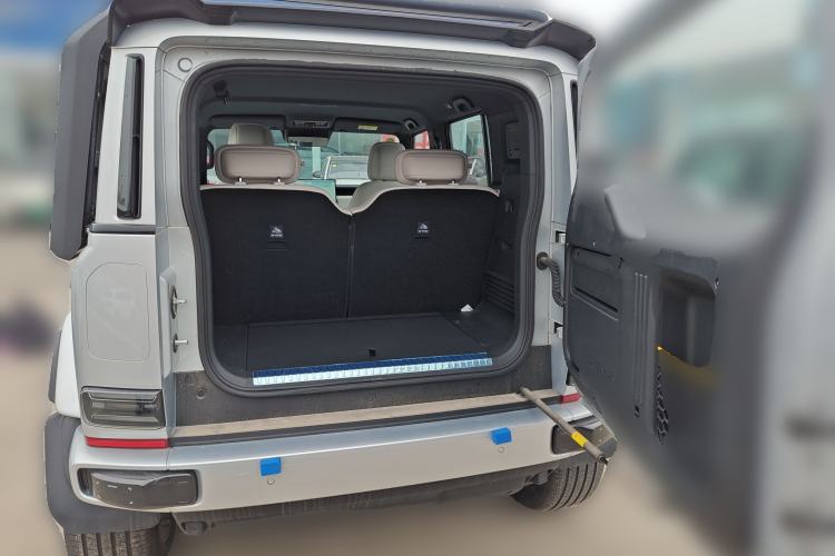 Used iCAR V23 2025 501 Four-Wheel Drive Intelligent Driving Version Trunk