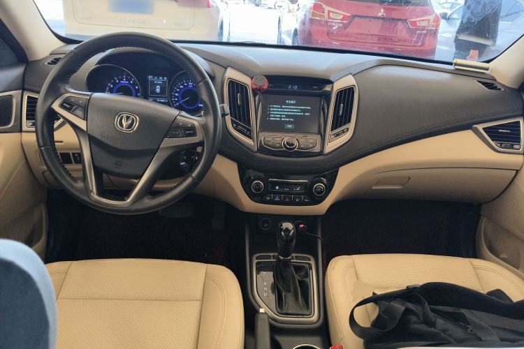 Used CHANGAN Eado 2016 1.6L Automatic Trend Model Center Console