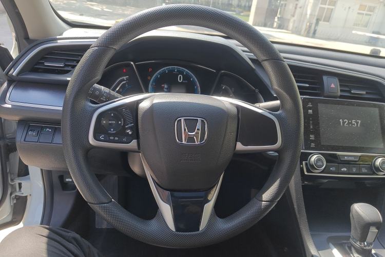 Used Honda Civic 2016 220TURBO CVT Luxury Edition