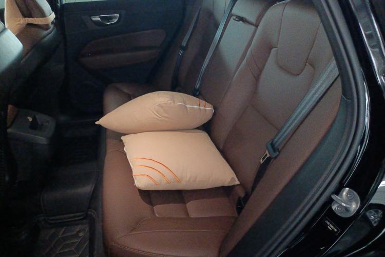 Used Volvo XC60 2024 B5 4x4 Smart Luxury Edition