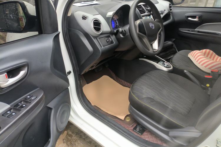 Used CHANGAN Benni E-Star 2021 National Edition Xinyi Edition (Fast-Charging Version) Lithium-NMC Driver Seat