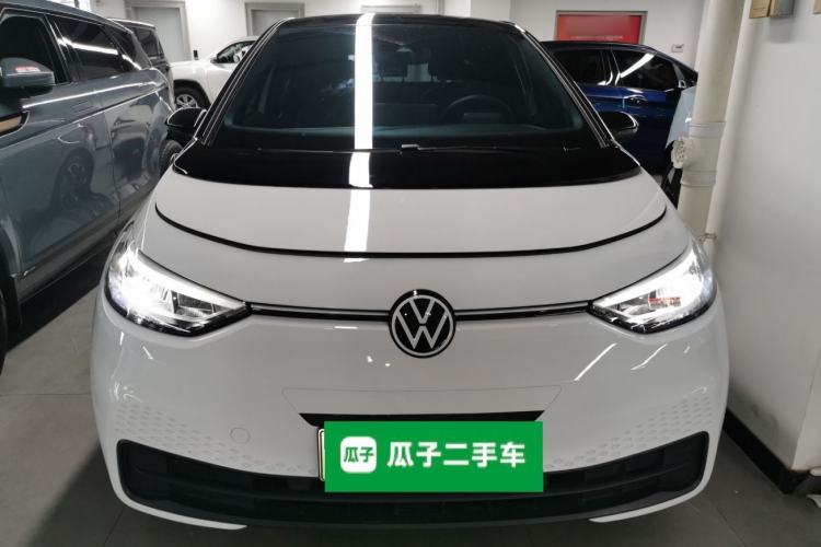 Used Volkswagen ID.3 2025 Smart Model Outstanding Oxygen Edition Front