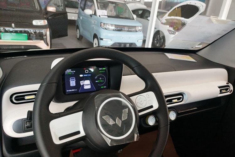 Used Wuling Hongguang MINIEV 2024 3rd Generation 215km Youth Edition