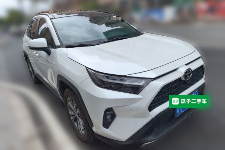 Used Toyota RAV4 2024 2.0L CVT Two-Wheel Drive Fashion Plus Edition
