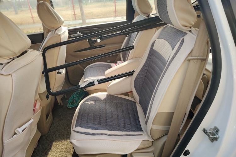 Used Baojun 730 2016 1.5T Manual Luxury Edition 7 Seats