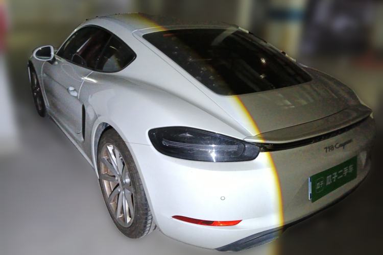 Used Porsche 718 2022 Cayman 2.0T
