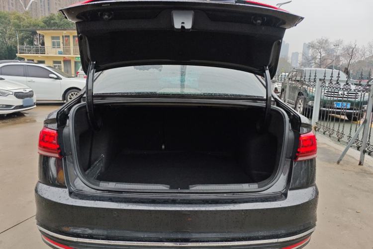 Used Volkswagen Bora 2023 280TSI DSG Comfort Edition
