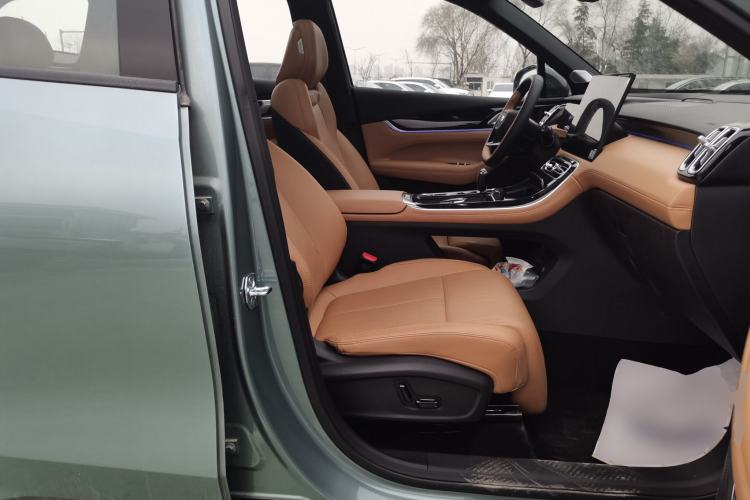 Used Geely Auto FX11 2025 4th Generation 1.5TD DCT Jinxiu
