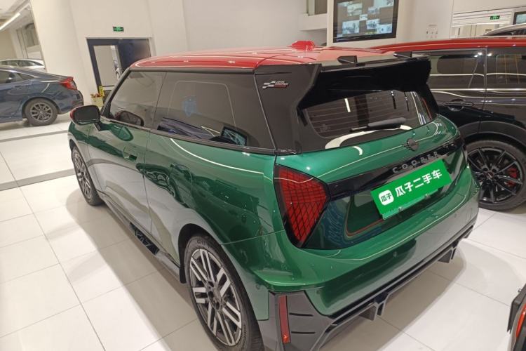 Used MINI Electric COOPER 2025 456km COOPER E Classic Style