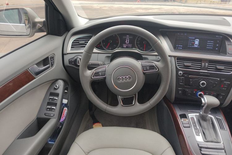 Used Audi A4L 2013 35 TFSI Automatic Standard Model
