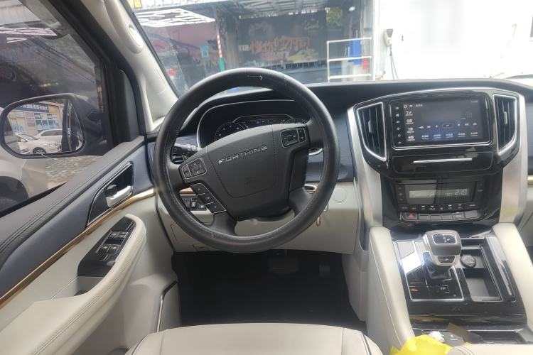 Used FORTHING M7 2022 Lingjue Model 2.0T Automatic Marquis Edition Steering Wheel