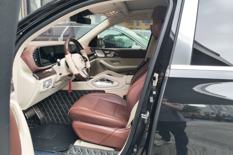 Used Mercedes-Benz Maybach GLS 2021 GLS 480 4MATIC Left Front Seat