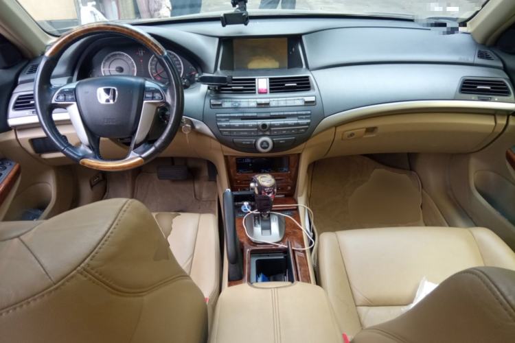 Used Honda Accord 2012 2.4L LX
