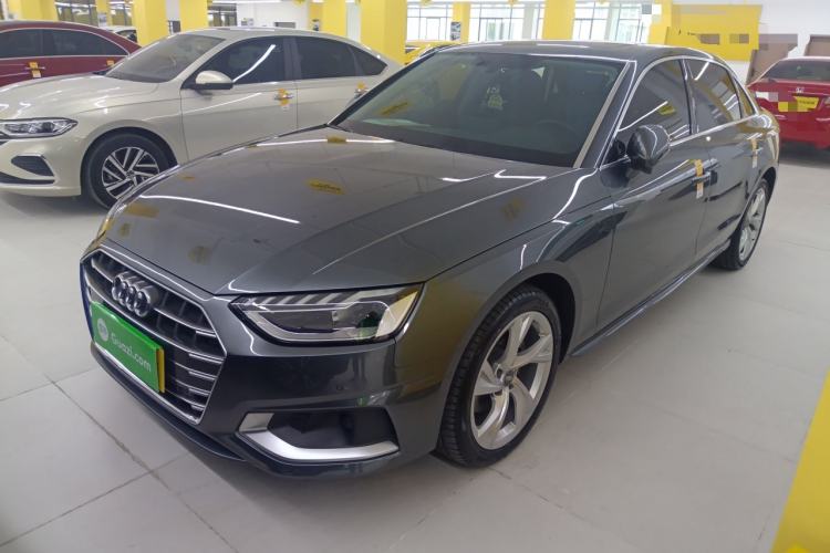 Used Audi A4L 2022 40 TFSI Luxury Prestige Edition
