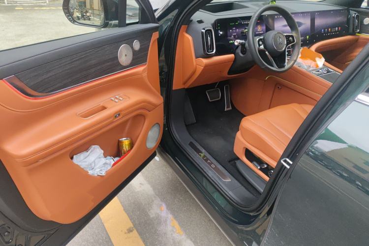 Used Hima AITO M9 2024 Range-Extended Ultra Version 42 kWh 6-Seater Model Driver Seat