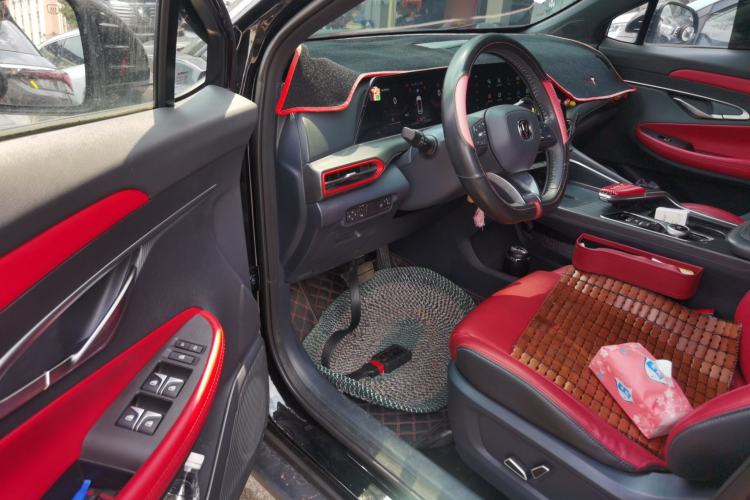 Used CHANGAN UNI-T 2020 1.5T Prestige Version
