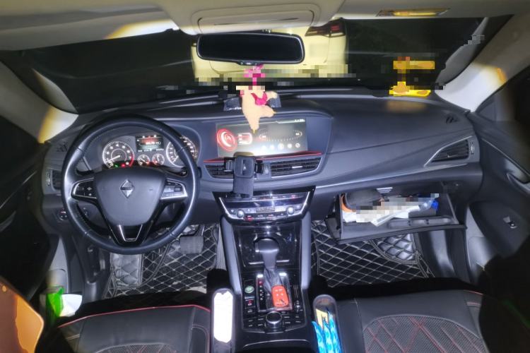 Used BORGWARD BX7 2016 28T Two-Wheel Drive Luxury Version 5 Seats