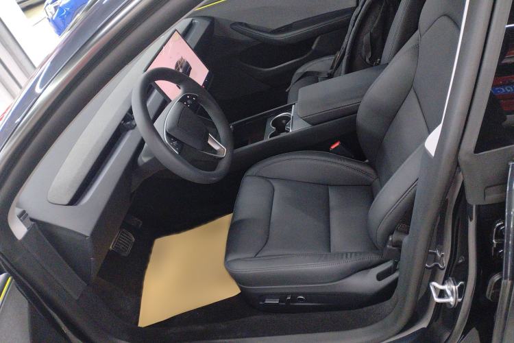 Used Tesla Model 3 2025 Rear-Wheel-Drive Version