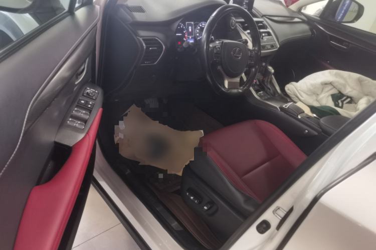 Used Lexus NX 2020 200 Front-Wheel Drive Vmotion Edition China VI Standard
