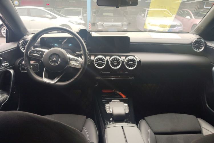 Used Mercedes-Benz A-Class 2022 A 200 L Sport Sedan Fashion Model