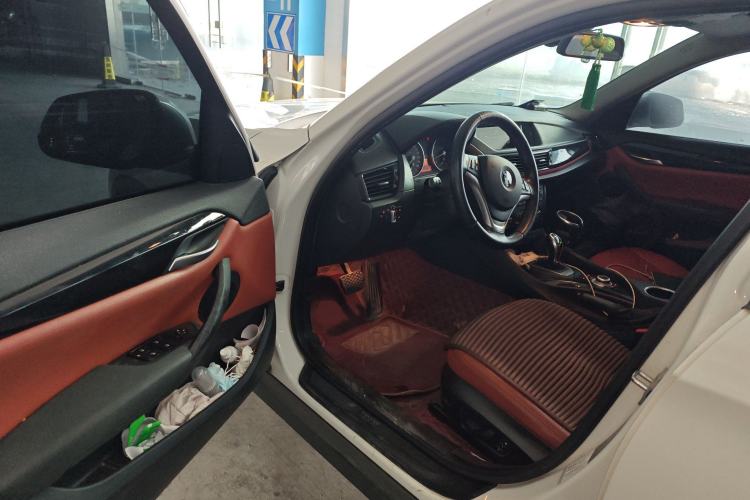 Used BMW X1 2015 sDrive18i Fashion Upgrade Edition