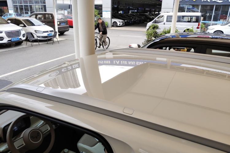 Used Wuling Hongguang MINIEV 2024 3rd Generation 215km Youth Edition Roof