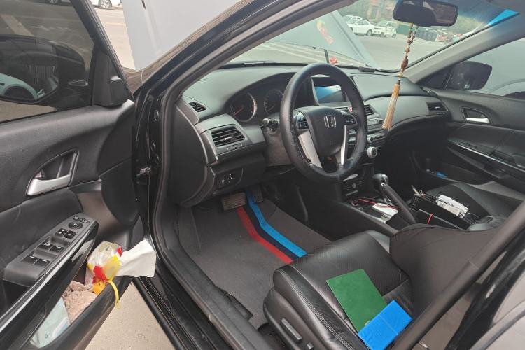 Used Honda Accord 2013 2.0L SE
