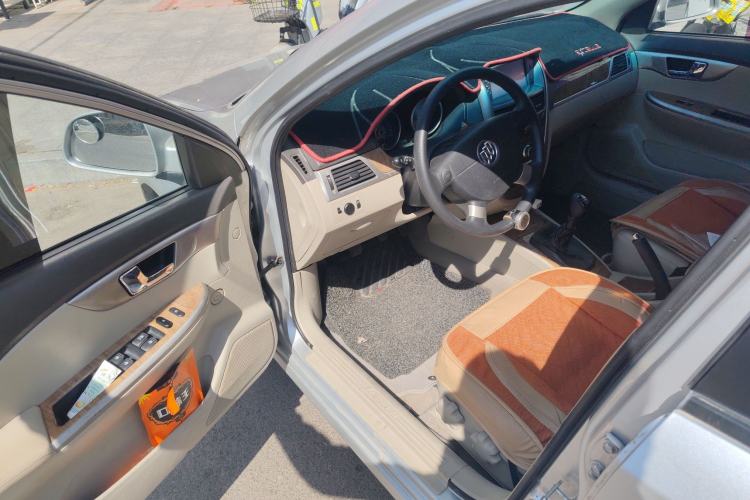 Used Buick Excelle 2015 1.5L Manual Luxury Model