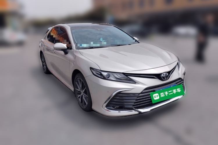 Used Toyota Camry 2023 2.5G Luxury Edition Front Right 45 Deg