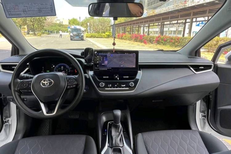 Used Toyota Corolla 2023 1.8L Smart Electric Hybrid Dual-Motor Elite Edition

