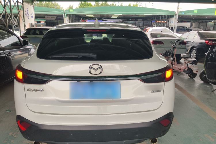 Used Mazda CX-4 2018 2.0L Automatic Two-Wheel Drive Blue Sky Dynamic Version China V Standard Rear
