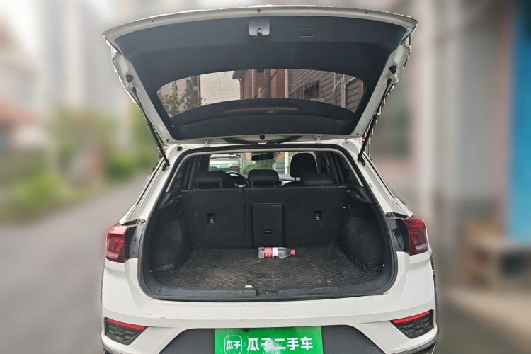 Used Volkswagen T-ROC 2019 280TSI DSG Two-Wheel Drive Advanced Version China VI Standard Trunk