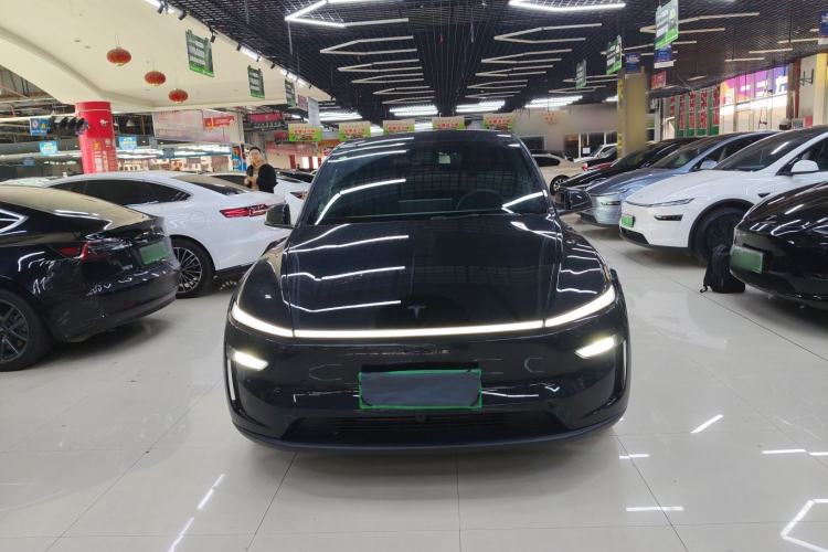 Used Tesla Model Y L 2025 Model Long-Range All-Wheel-Drive Version
