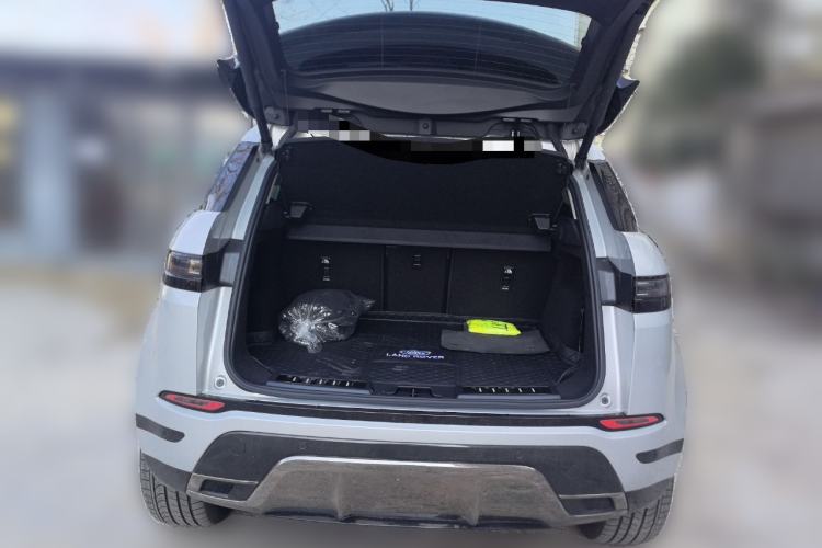 Used Land Rover Range Rover Evoque 2024 Aurora L 249 PS Prestige Light-Chasing Edition
